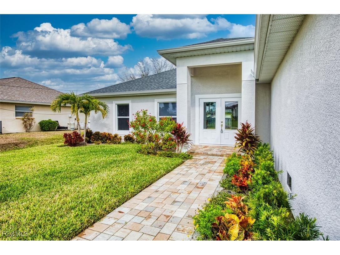 1633 SW 43rd Street Cape Coral FL 33914 2026001755 image5