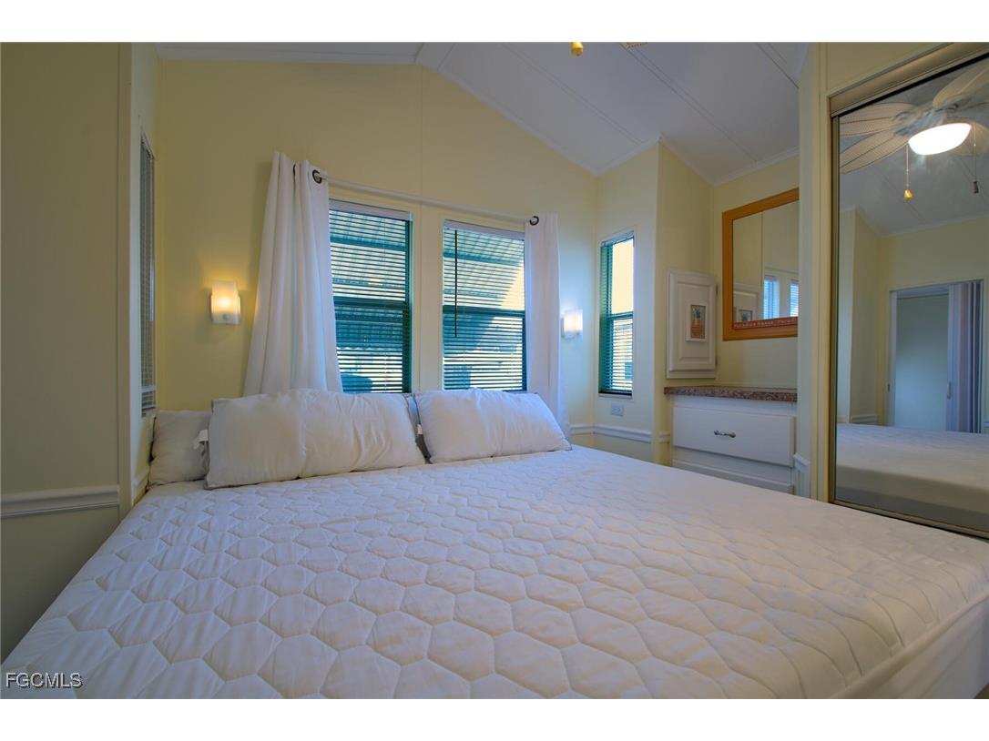 16331 Hermit Thrush Lane Fort Myers FL 33908 2025022899 image14