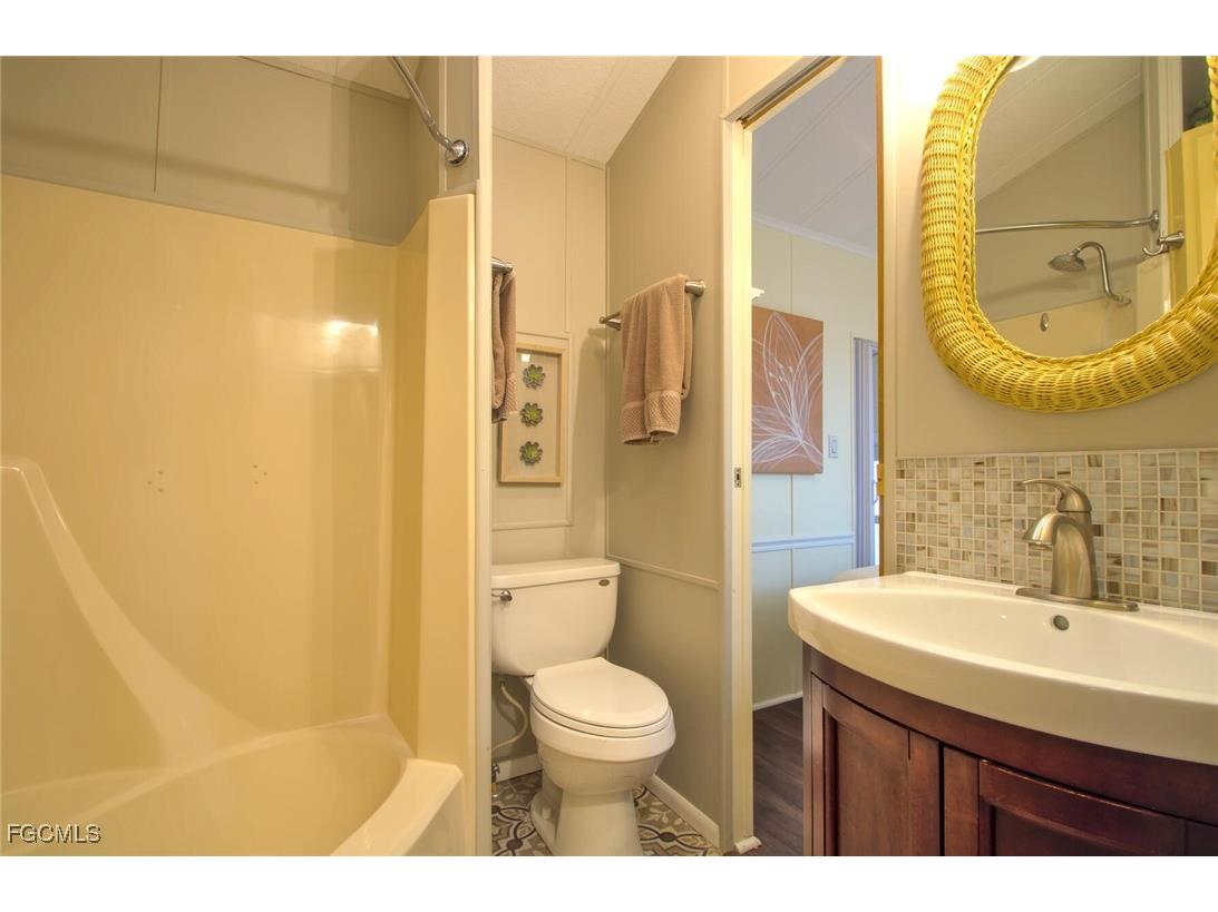 16331 Hermit Thrush Lane Fort Myers FL 33908 2025022899 image15