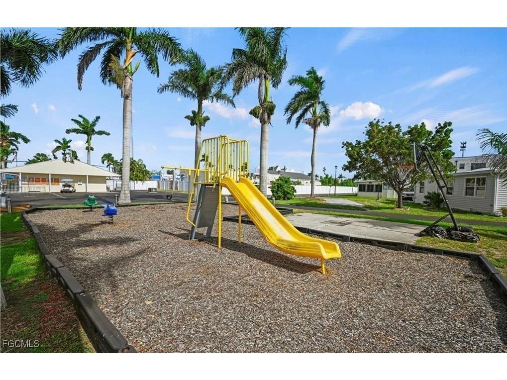 16331 Hermit Thrush Lane Fort Myers FL 33908 2025022899 image22