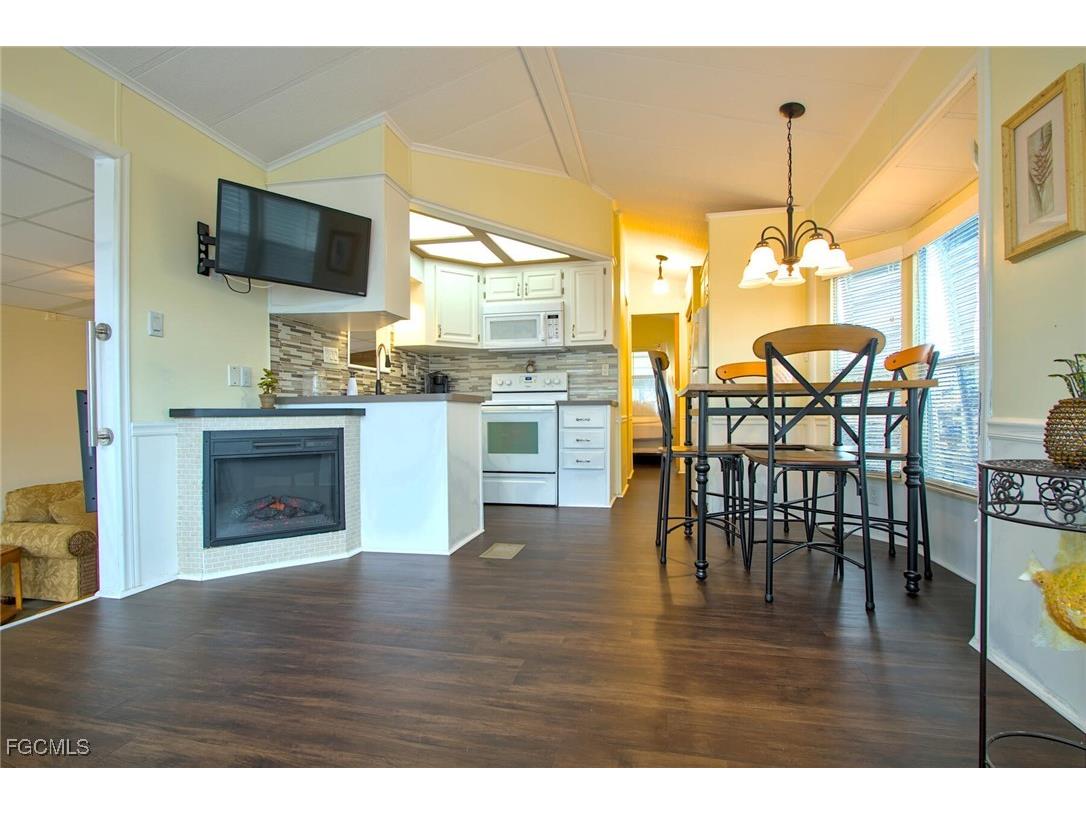 16331 Hermit Thrush Lane Fort Myers FL 33908 2025022899 image8