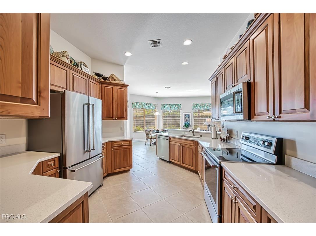 16338 Coco Hammock Way Fort Myers FL 33908 2025022367 image14