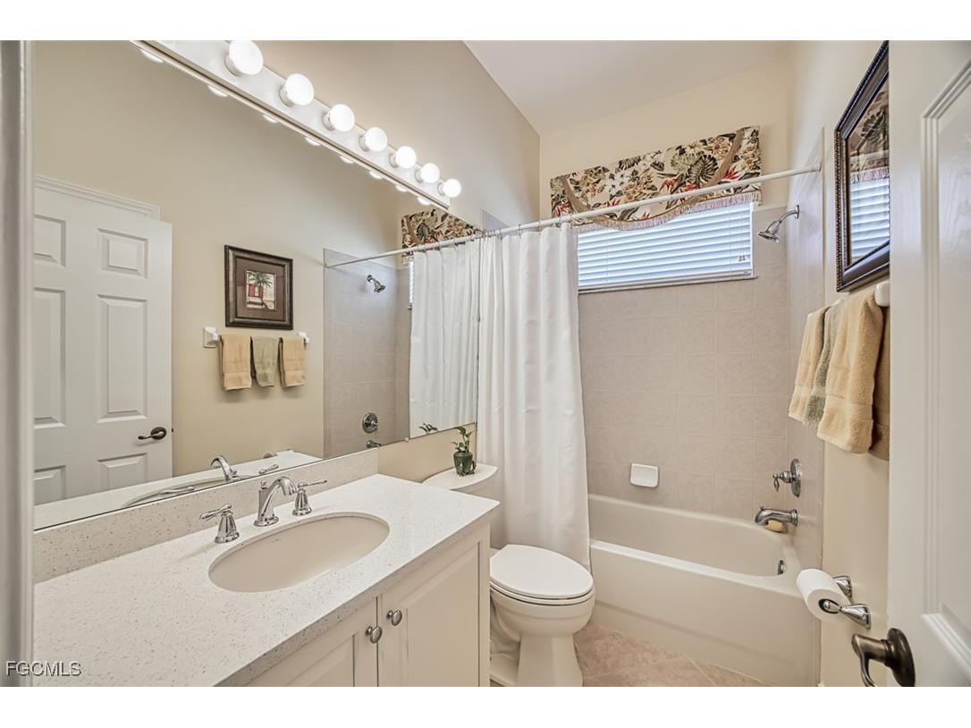 16338 Coco Hammock Way Fort Myers FL 33908 2025022367 image35