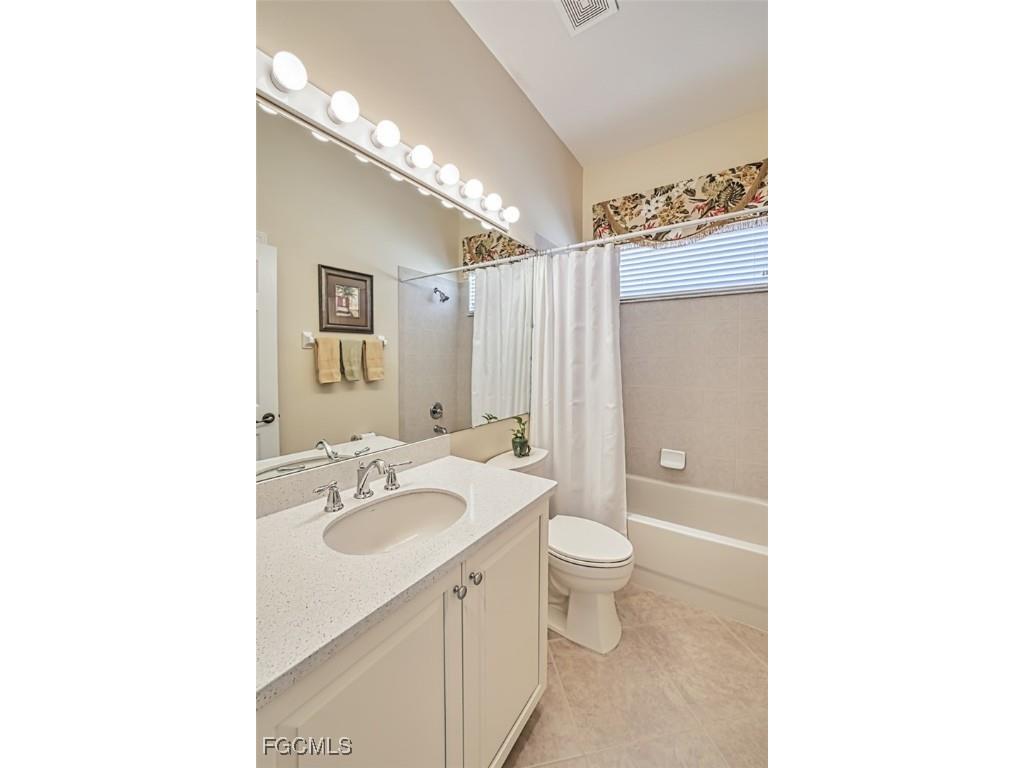 16338 Coco Hammock Way Fort Myers FL 33908 2025022367 image36