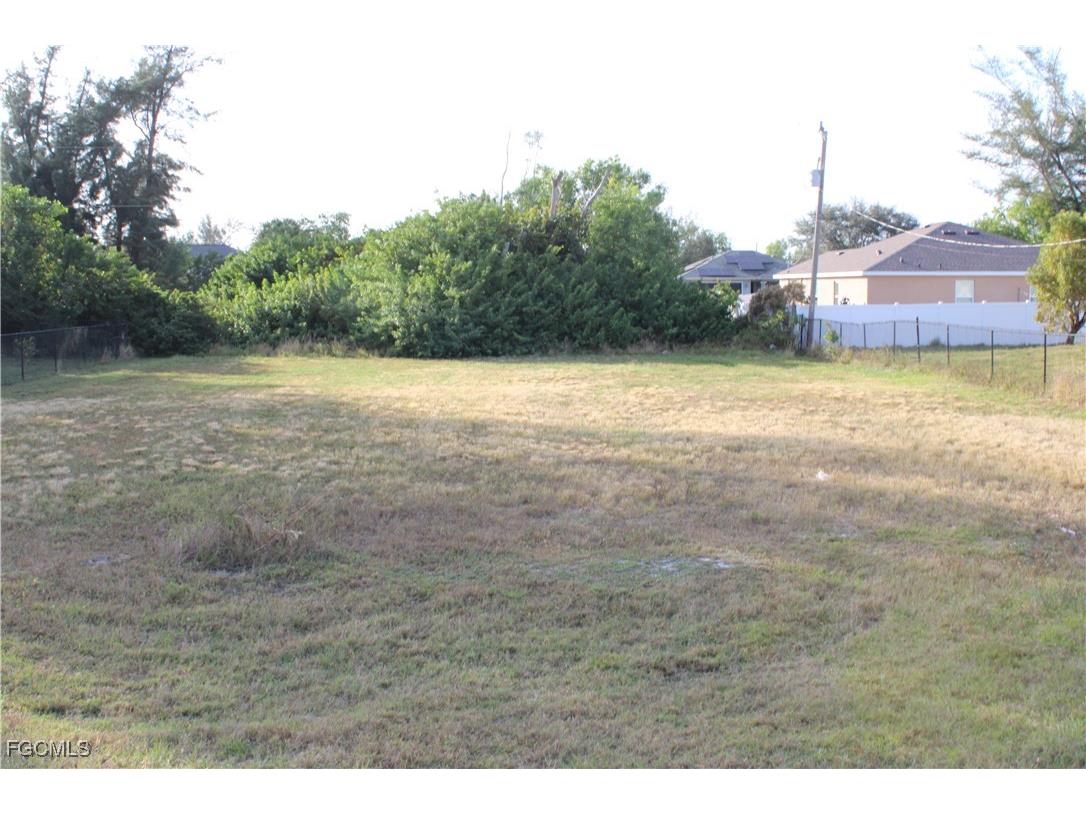 1634 NW 1st Avenue Cape Coral FL 33993 2025024850 image6