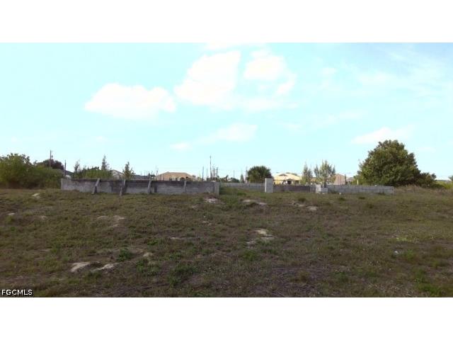 1634 NW 6th Place Cape Coral FL 33993 2026019610 image2
