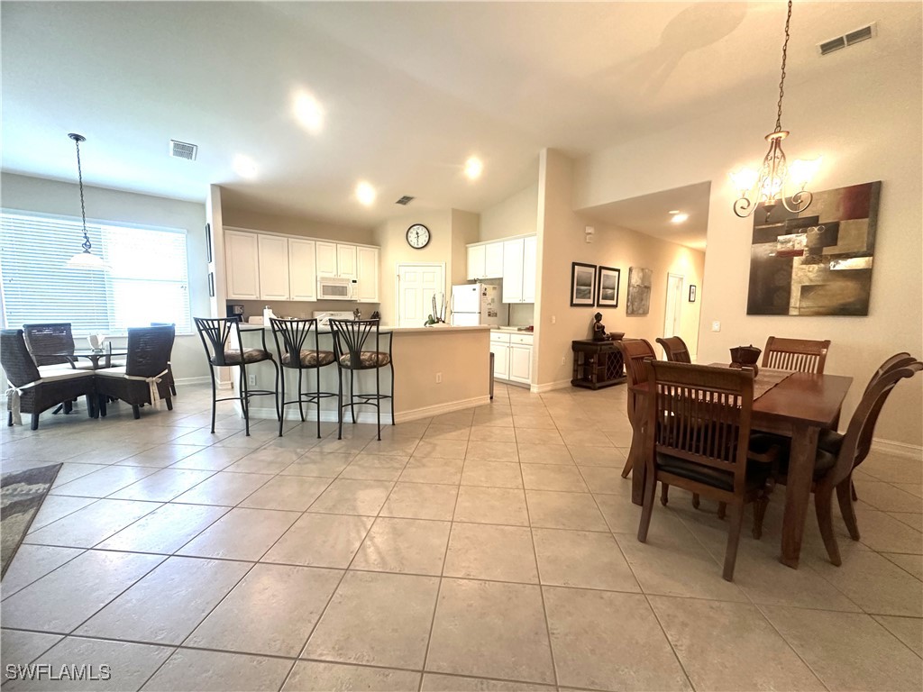 1634 Tarpon Bay Drive S #202 Naples FL 34119 225043475 image19