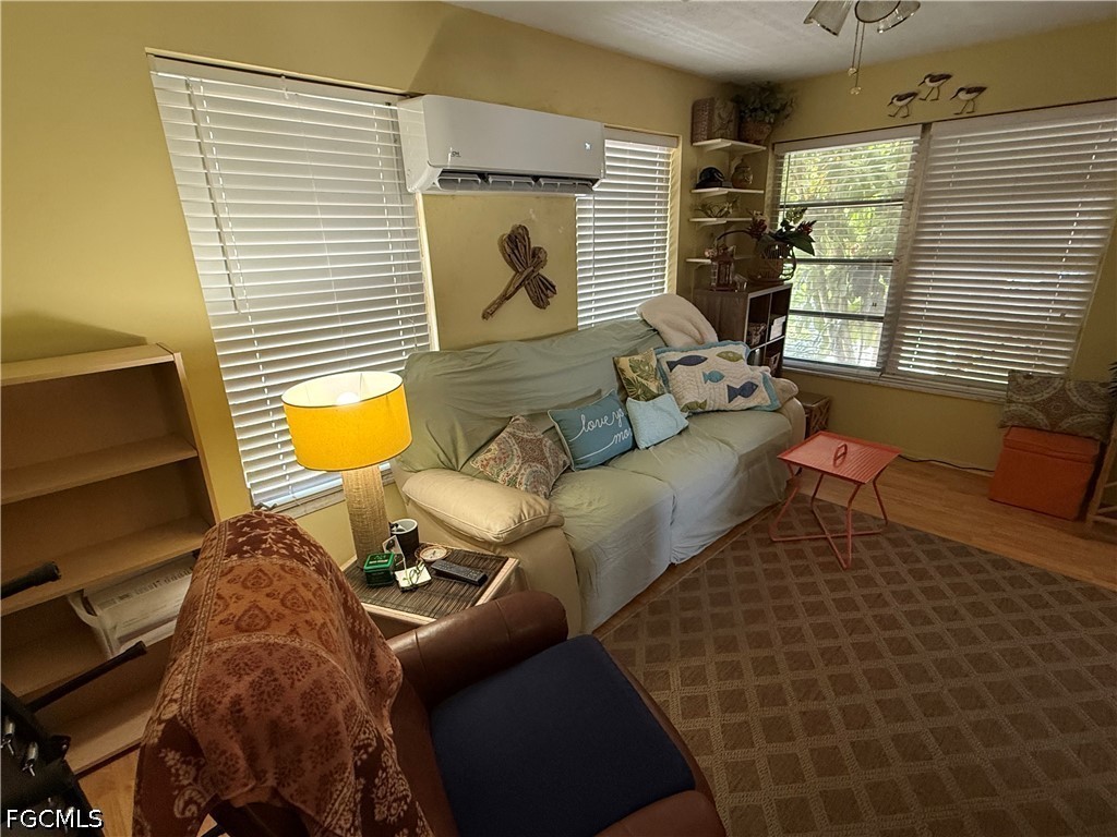 1635 Kensington Court Fort Myers FL 33907 2026024118 image9