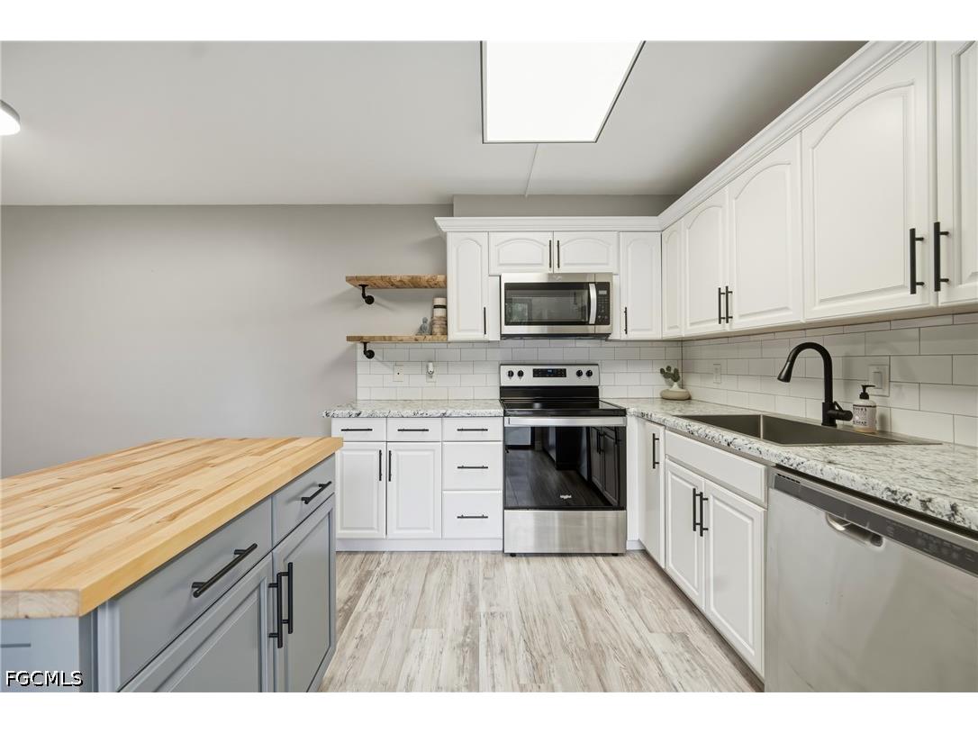 1635 Park Meadows Drive #1 Fort Myers FL 33907 2026025572 image8