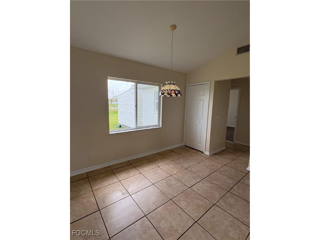 1635 SW 32nd Terrace Cape Coral FL 33914 2025002470 image4