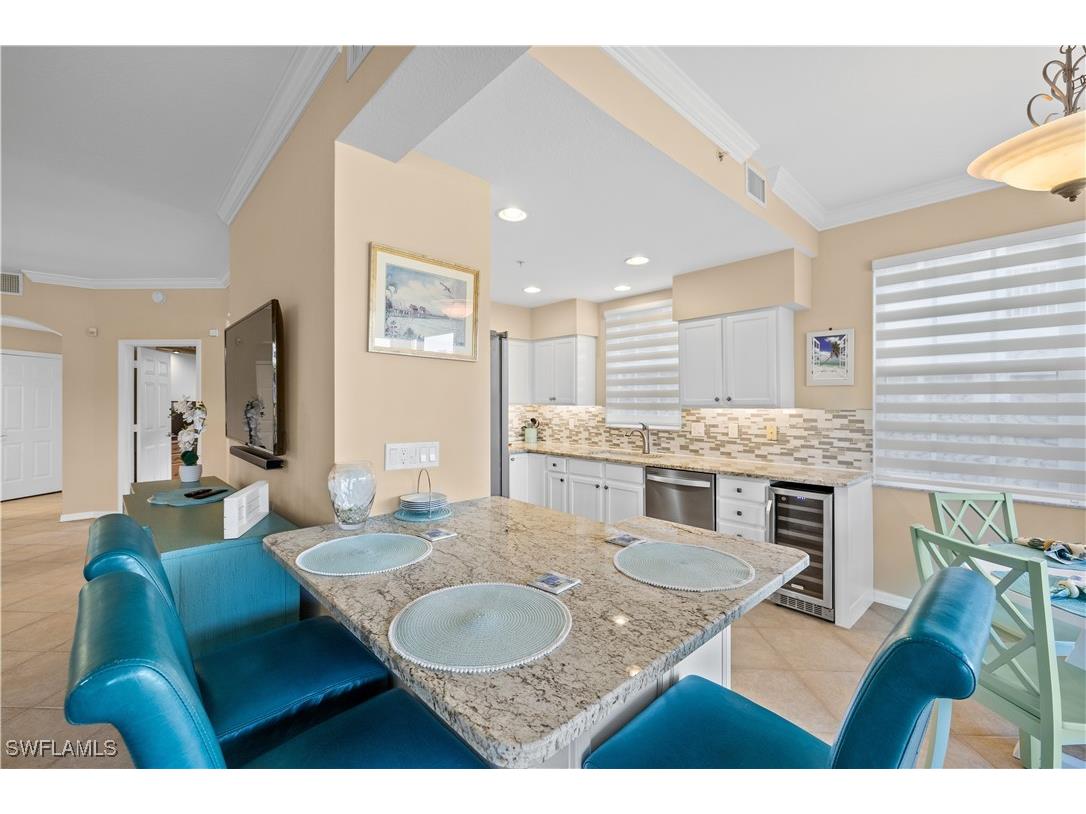 1635 Winding Oaks Way #101 Naples FL 34109 226001332 image6