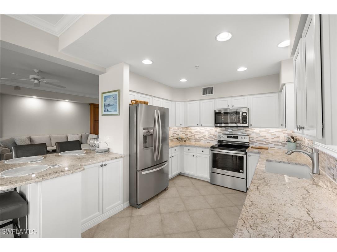 1635 Winding Oaks Way #101 Naples FL 34109 226001332 image7