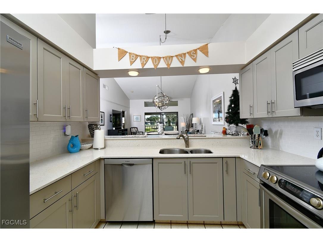 16351 Kelly Woods Drive #175 Fort Myers FL 33908 2025025111 image10