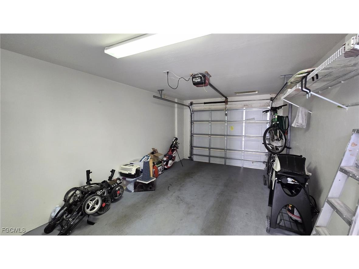 16351 Kelly Woods Drive #175 Fort Myers FL 33908 2025025111 image32