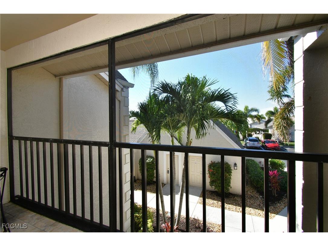 16351 Kelly Woods Drive #175 Fort Myers FL 33908 2025025111 image4