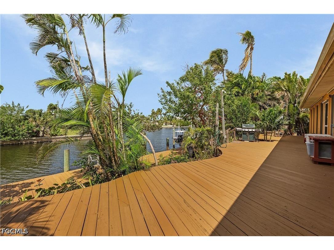 16353 Buccaneer Street Bokeelia FL 33922 2026016467 image28