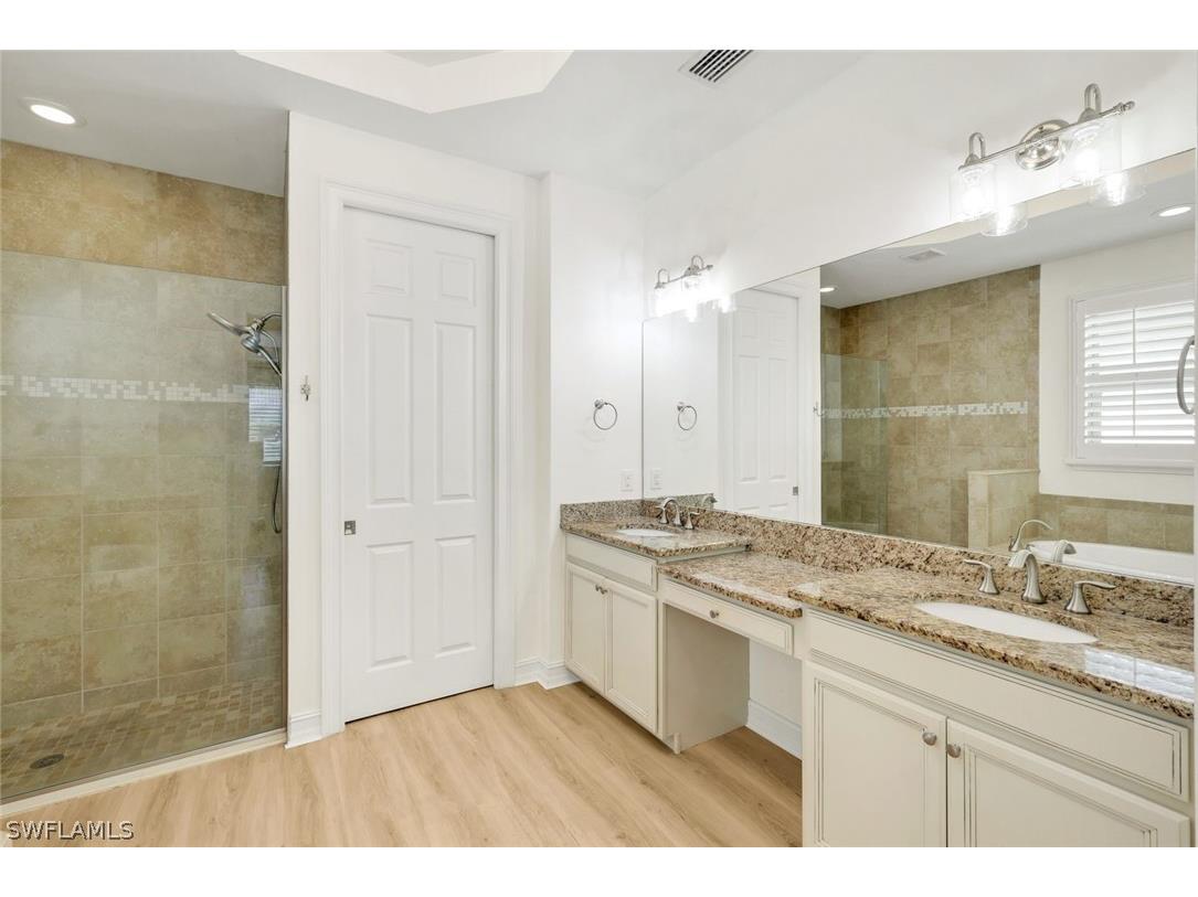 16357 Aberdeen Way Naples FL 34110 226012445 image22