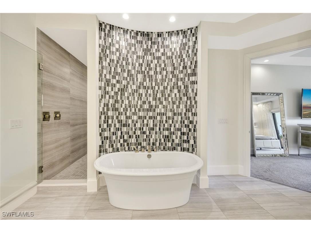 16358 Corsica Way #201 Naples FL 34110 225036029 image26