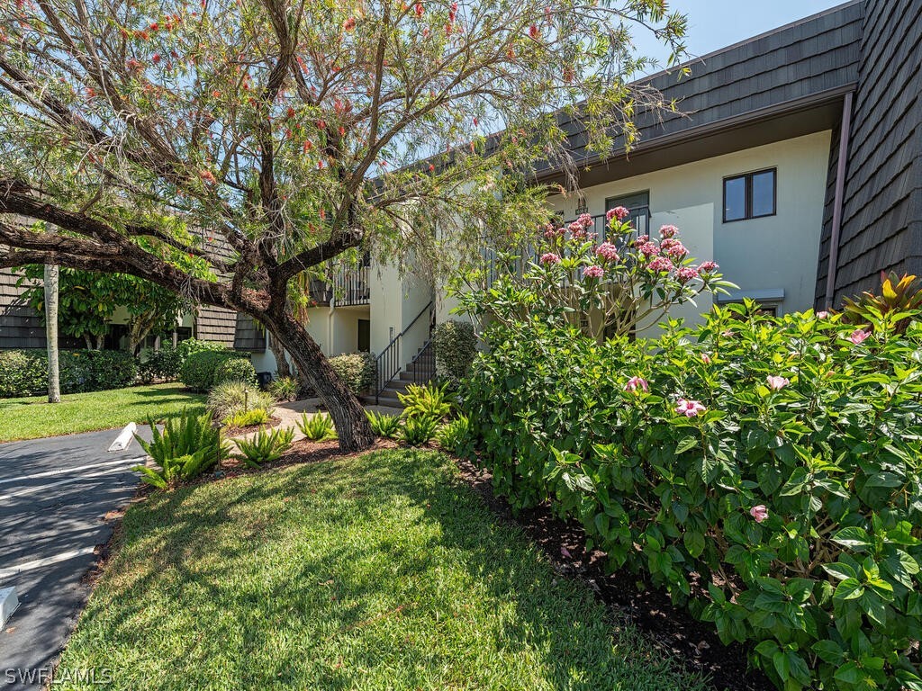 1636 Spoonbill Lane #B Naples FL 34105 224037384 image13