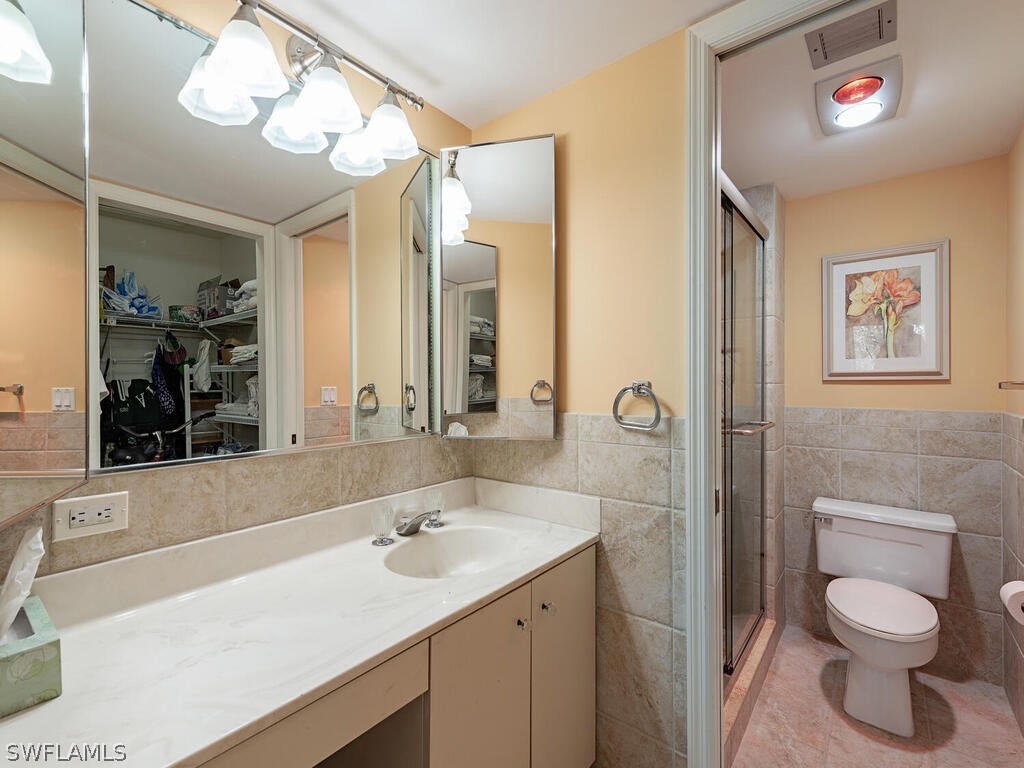 1636 Spoonbill Lane #B Naples FL 34105 224037384 image8