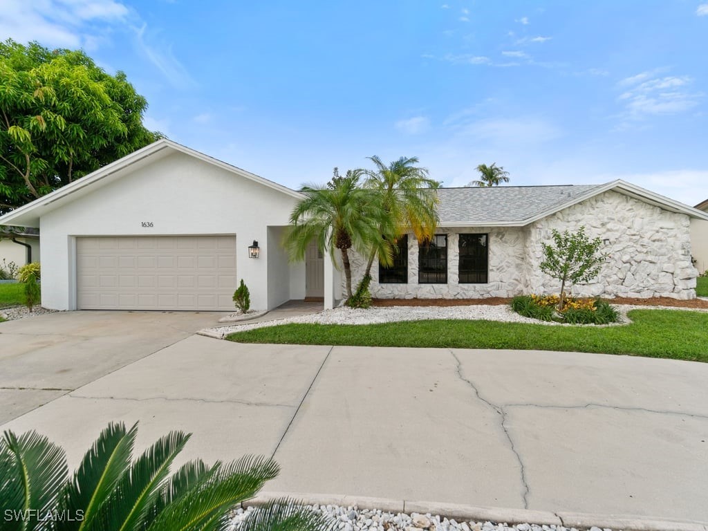 1636 Whiskey Creek Drive Fort Myers FL 33919 224072076 image1