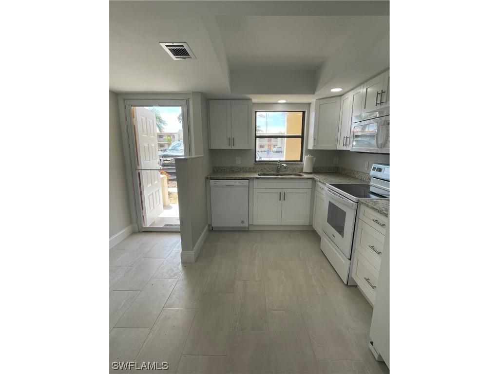 16360 Dublin Circle #104 Fort Myers FL 33908 223043951 image1