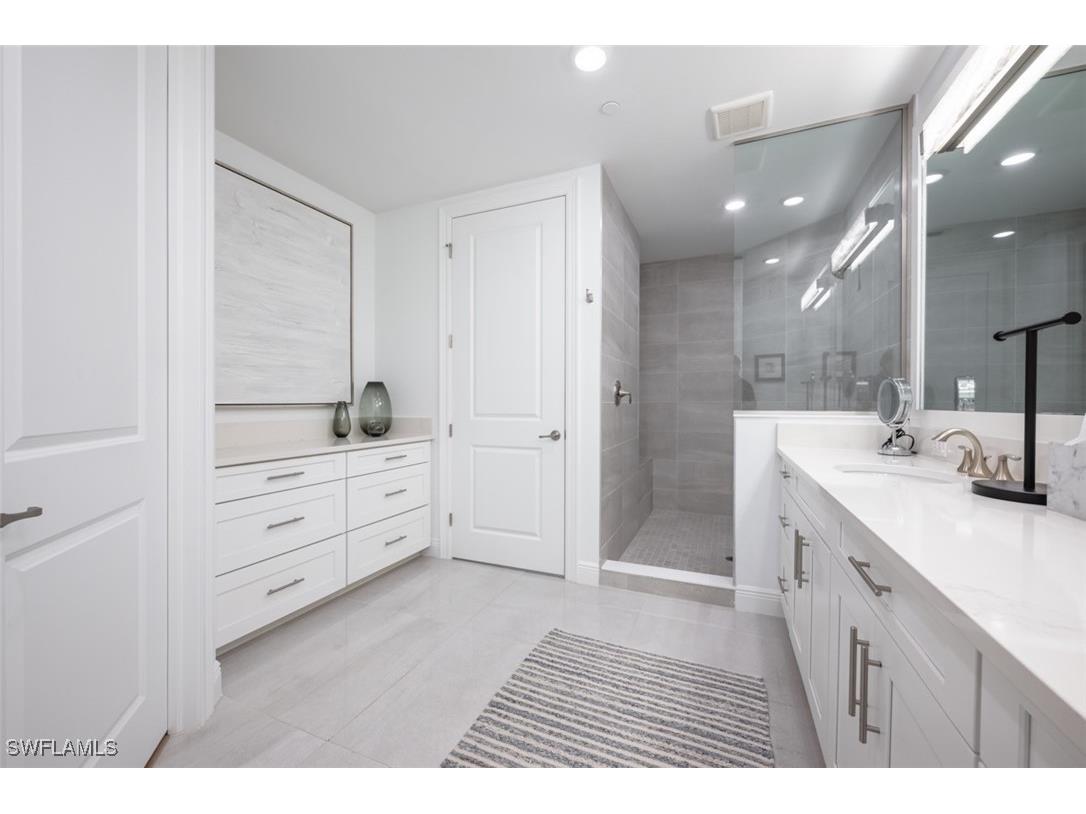 16360 Viansa Way #8-201 Naples FL 34110 225050772 image15