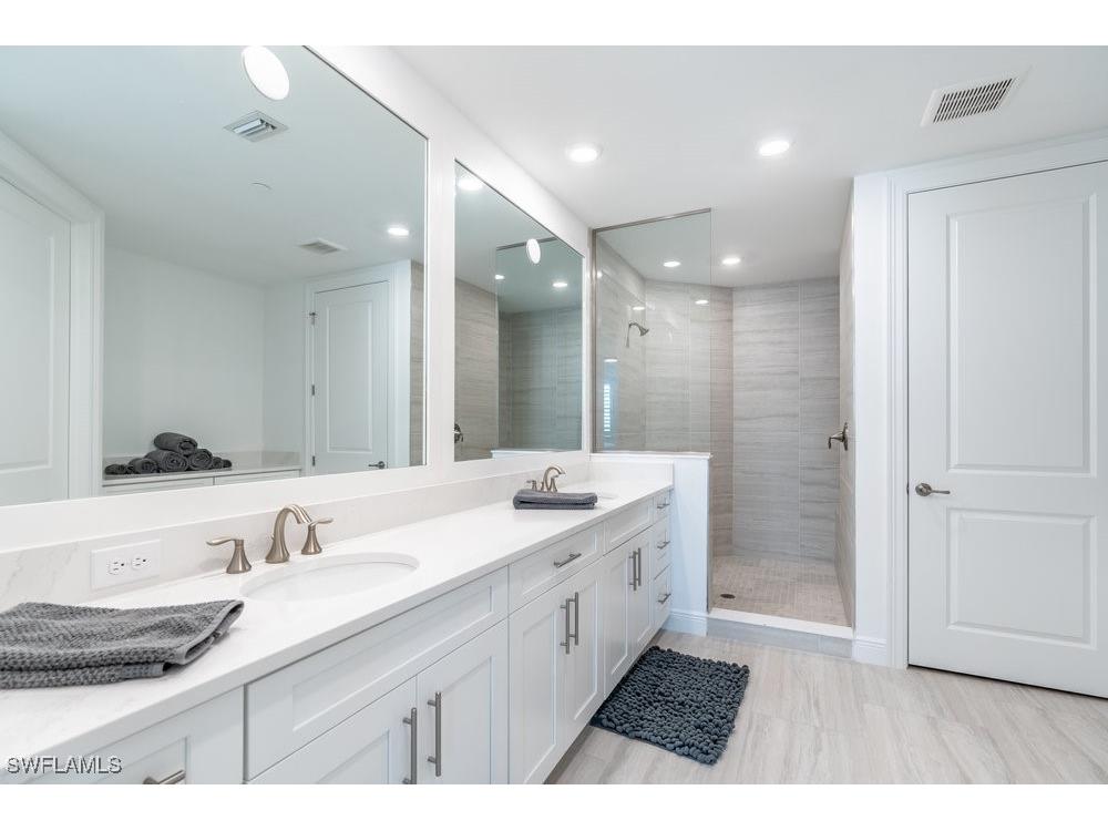 16364 Viansa Way #202 Naples FL 34110 225055971 image14