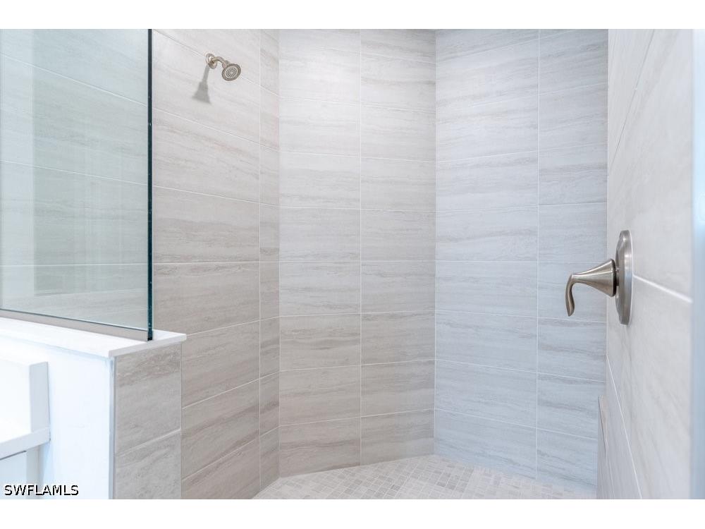 16364 Viansa Way #202 Naples FL 34110 226021912 image15