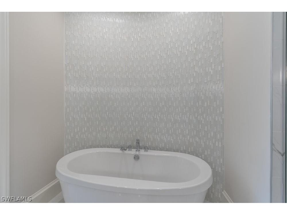 16366 Corsica Way #102 Naples FL 34110 226011221 image12