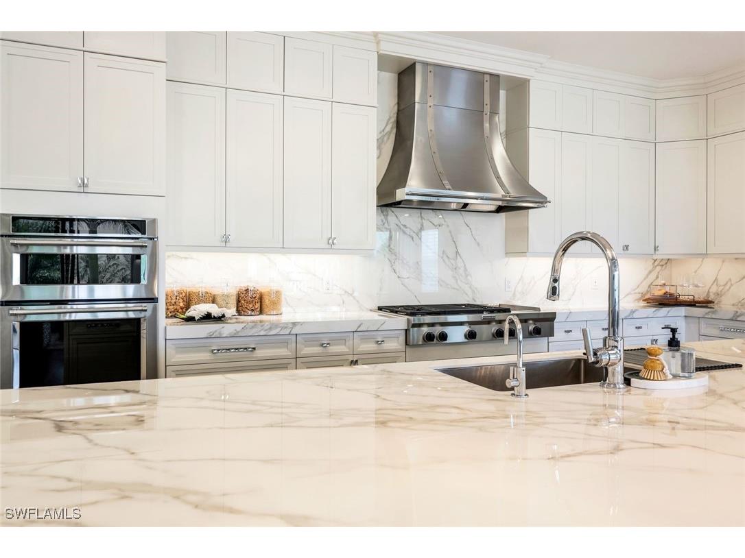 16366 Corsica Way #201 Naples FL 34110 225031585 image10