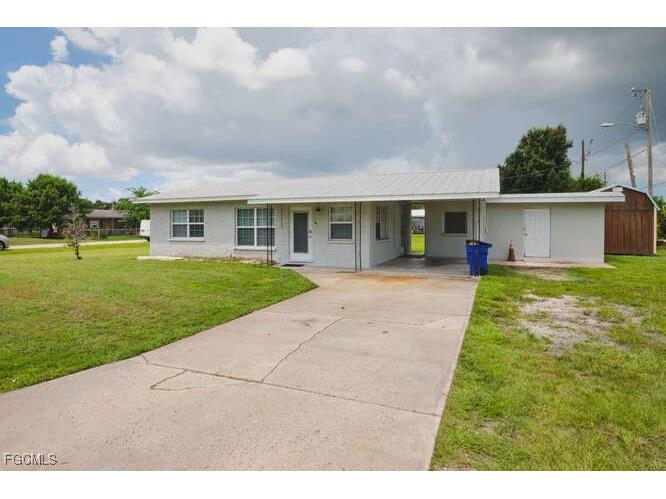 1637 Piney Road North Fort Myers FL 33903 2025005164 image25