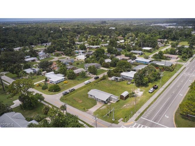 1637 Piney Road North Fort Myers FL 33903 2025005164 image33