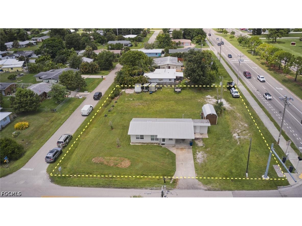 1637 Piney Road North Fort Myers FL 33903 2026031822 image41
