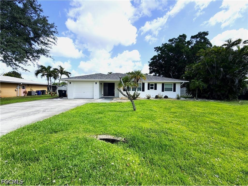 1637 S Mayfair Road Fort Myers FL 33919 2026024861 image1
