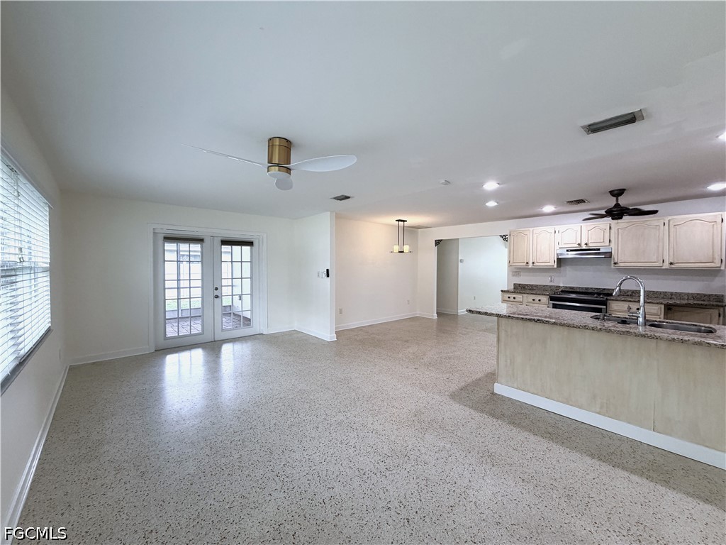 1637 S Mayfair Road Fort Myers FL 33919 2026024861 image10