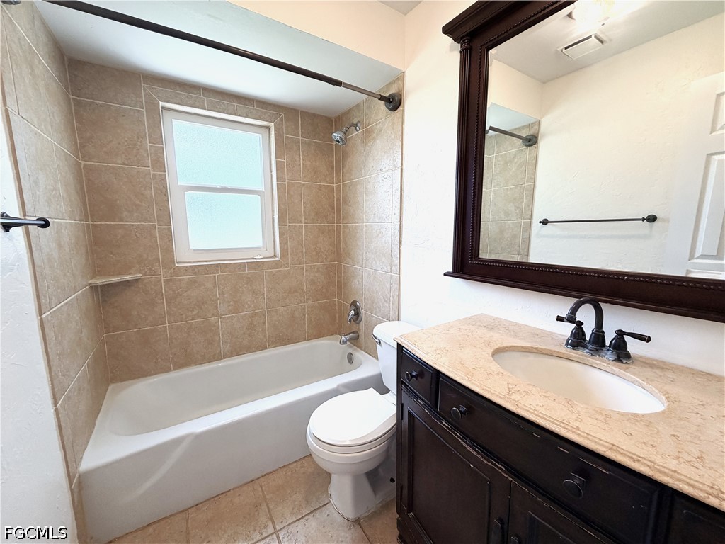 1637 S Mayfair Road Fort Myers FL 33919 2026024861 image22