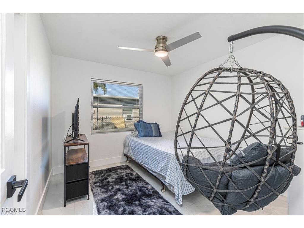 1637 Winkler Avenue Fort Myers FL 33901 2025008228 image15