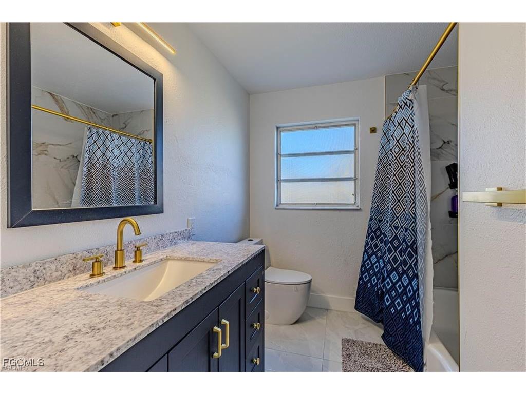 1637 Winkler Avenue Fort Myers FL 33901 2025008228 image17