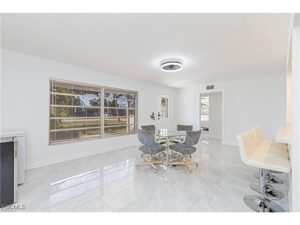 1637 Winkler Avenue Fort Myers FL 33901 2025008228 image3
