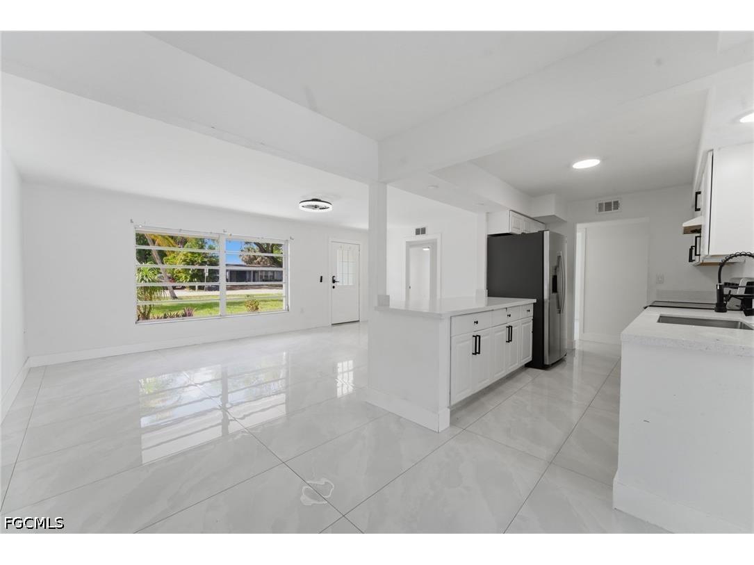 1637 Winkler Avenue Fort Myers FL 33901 2026014354 image11
