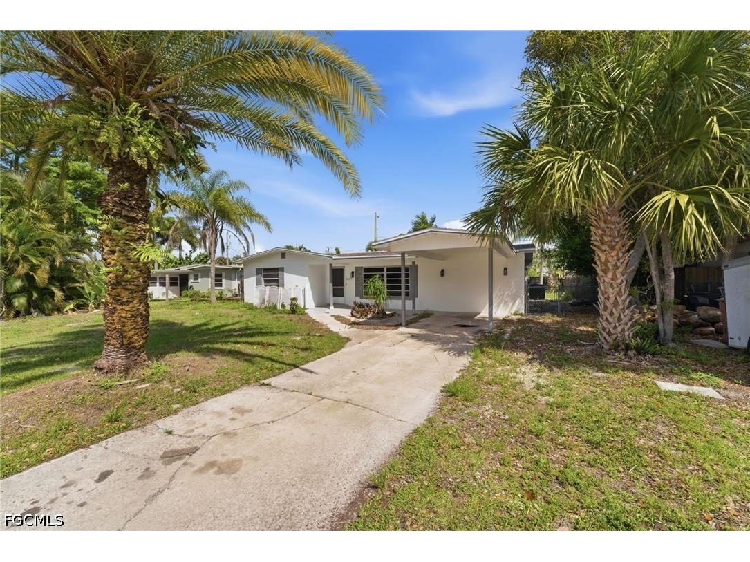 1637 Winkler Avenue Fort Myers FL 33901 2026014354 image3