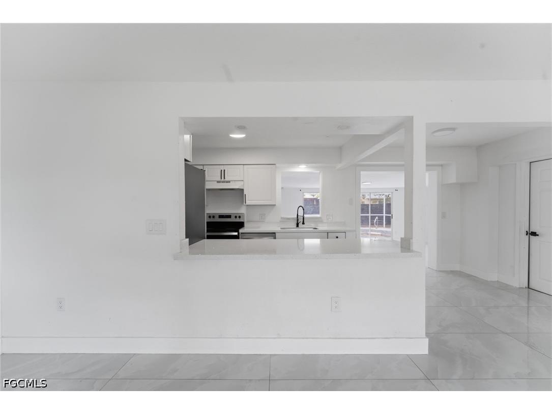 1637 Winkler Avenue Fort Myers FL 33901 2026014354 image9