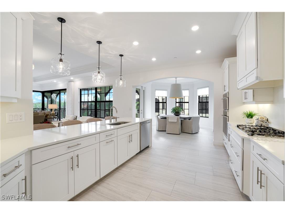 16371 Viansa Way #202 Naples FL 34110 226011732 image4