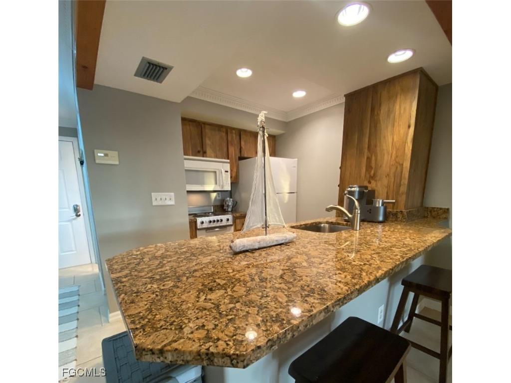 16373 Boyce Drive #104 Bokeelia FL 33922 2025015704 image13