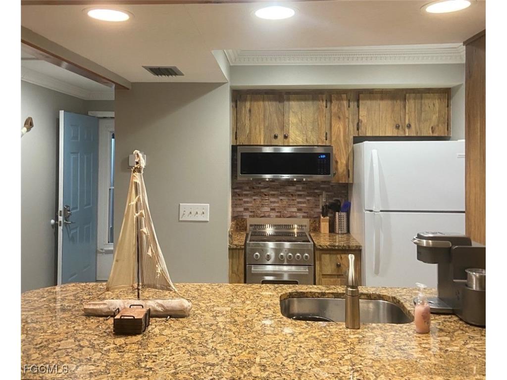 16373 Boyce Drive #104 Bokeelia FL 33922 2025015704 image21