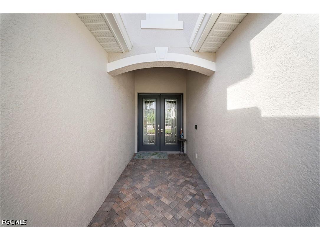 16378 Bonita Landing Circle Bonita Springs FL 34135 2026017871 image4