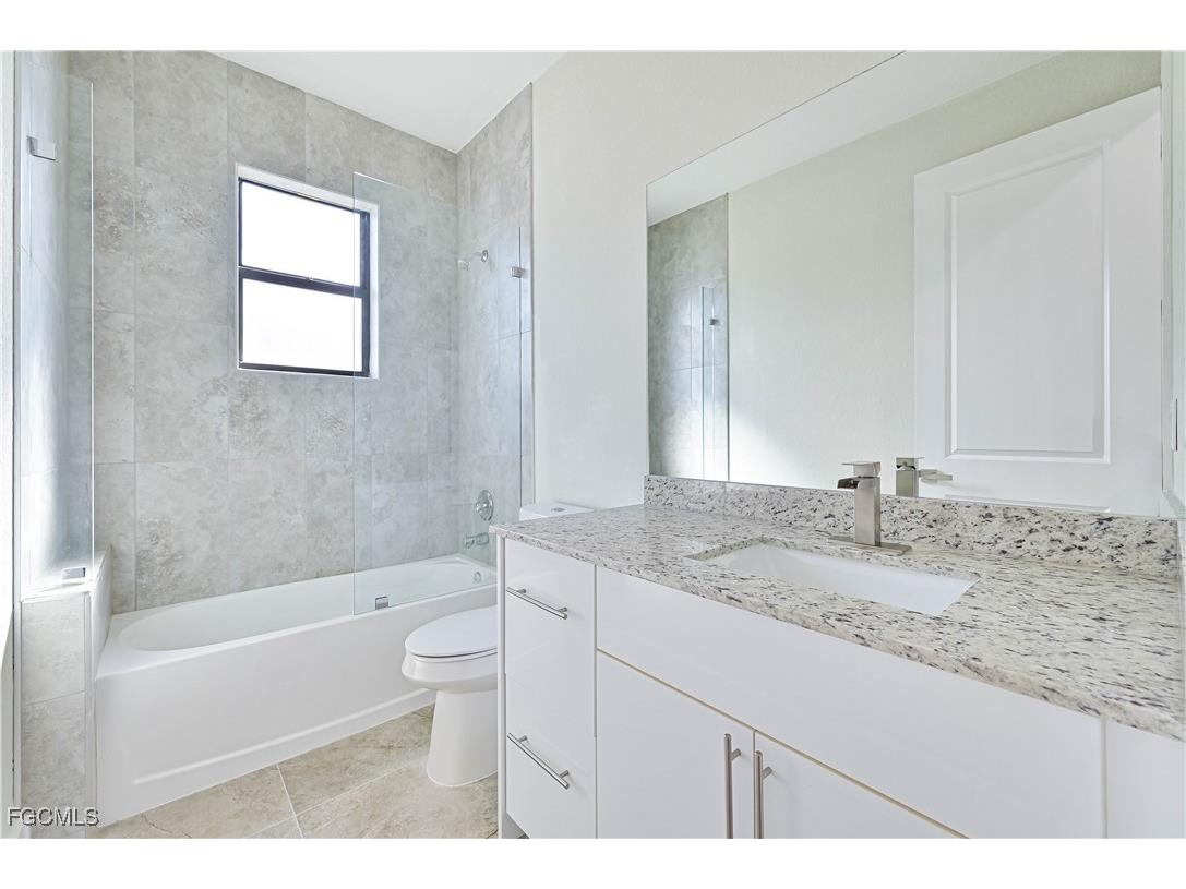 1638 NW 36th Place Cape Coral FL 33993 2025018450 image18