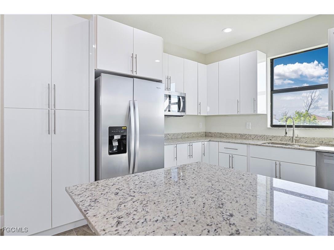 1638 NW 36th Place Cape Coral FL 33993 2025018450 image9