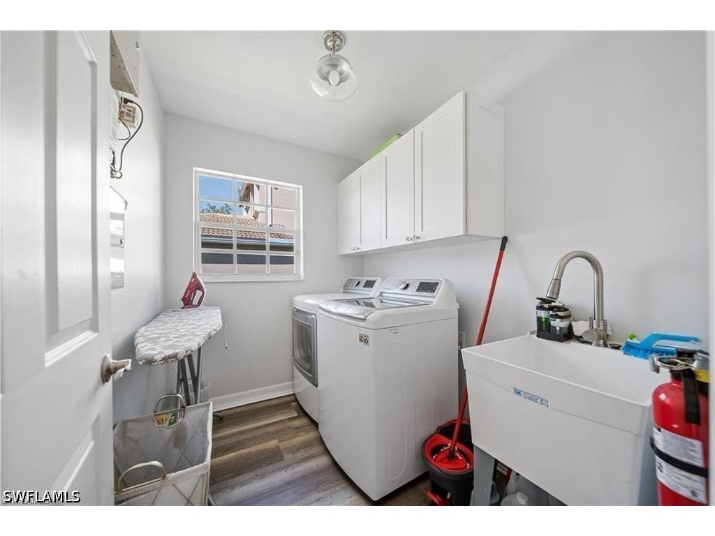 1638 Triangle Palm Terrace Naples FL 34119 226021768 image12